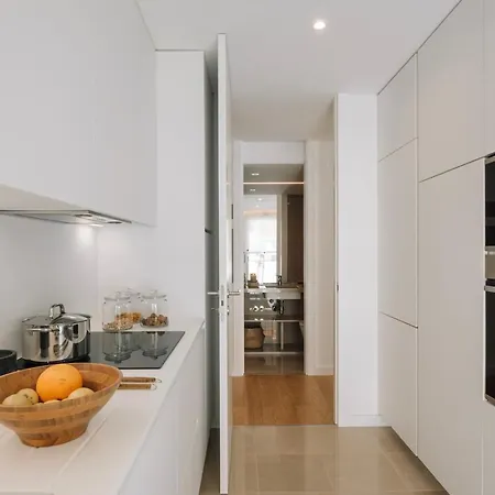 Appartement Minturno - 2 Bedrooms And Balcony In Alvalade *