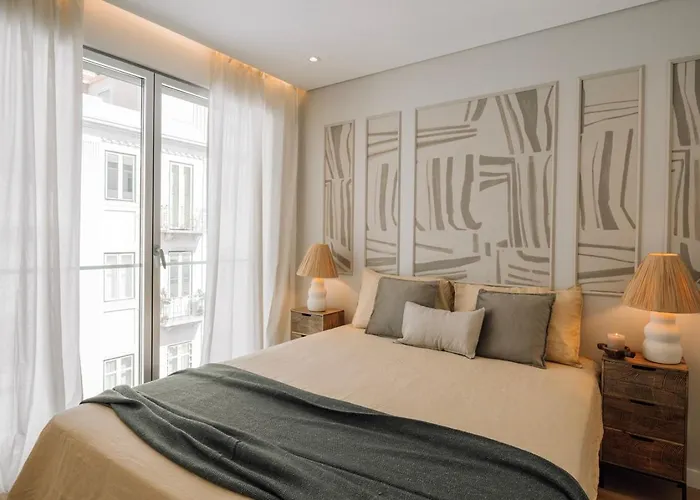 公寓 Minturno - 2 Bedrooms And Balcony In Alvalade *